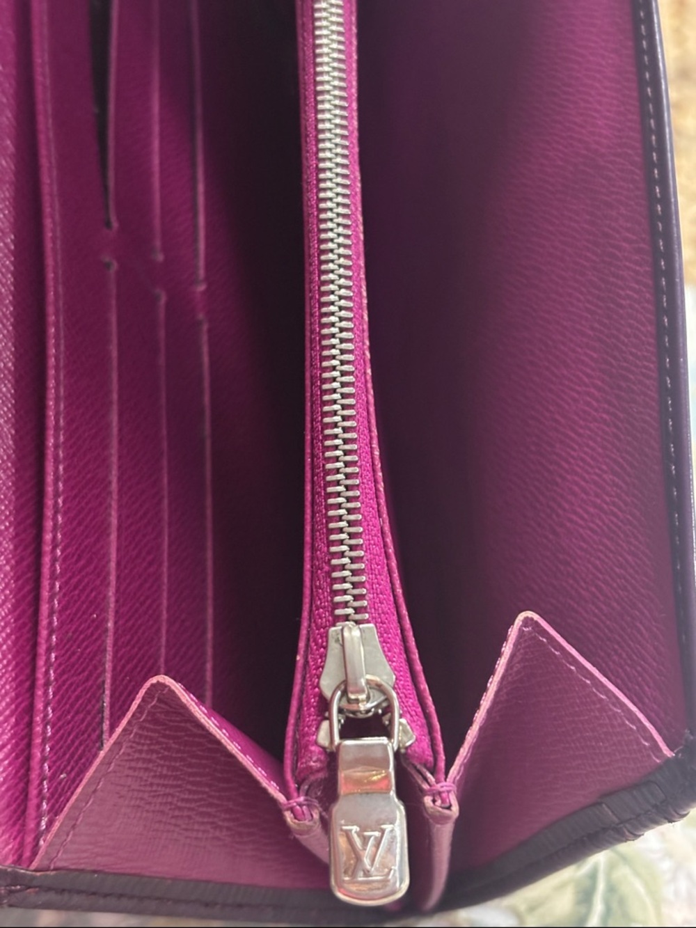 Louis Vuitton Plum Epi Leather Wallet w/COA - Picture 7 of 14